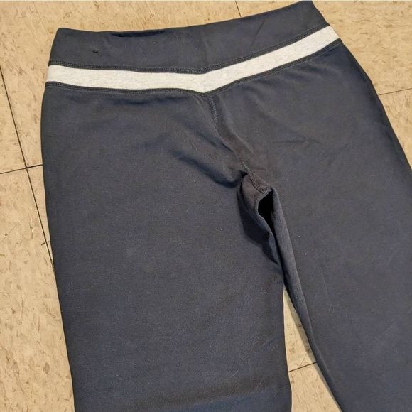 Black Nike Dri-Fit Sweatpants; Size L; Short to Mid-Rise; straight leg - Picture 5 of 8